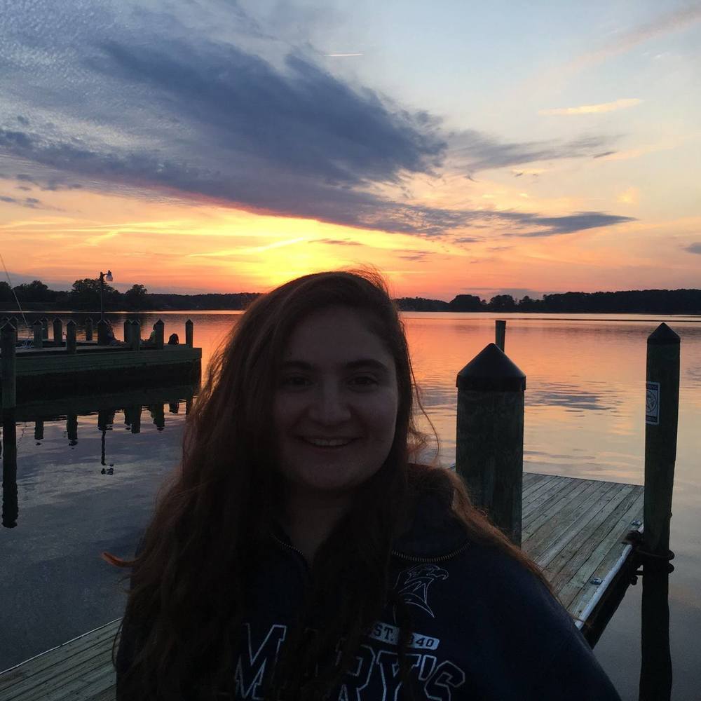 Meet your Posher, Becca